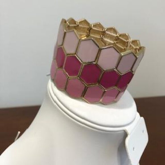 Charming Charlie Chunky Pink Gold Tone Geometric Design Bracelet NWT. - Picture 5 of 12
